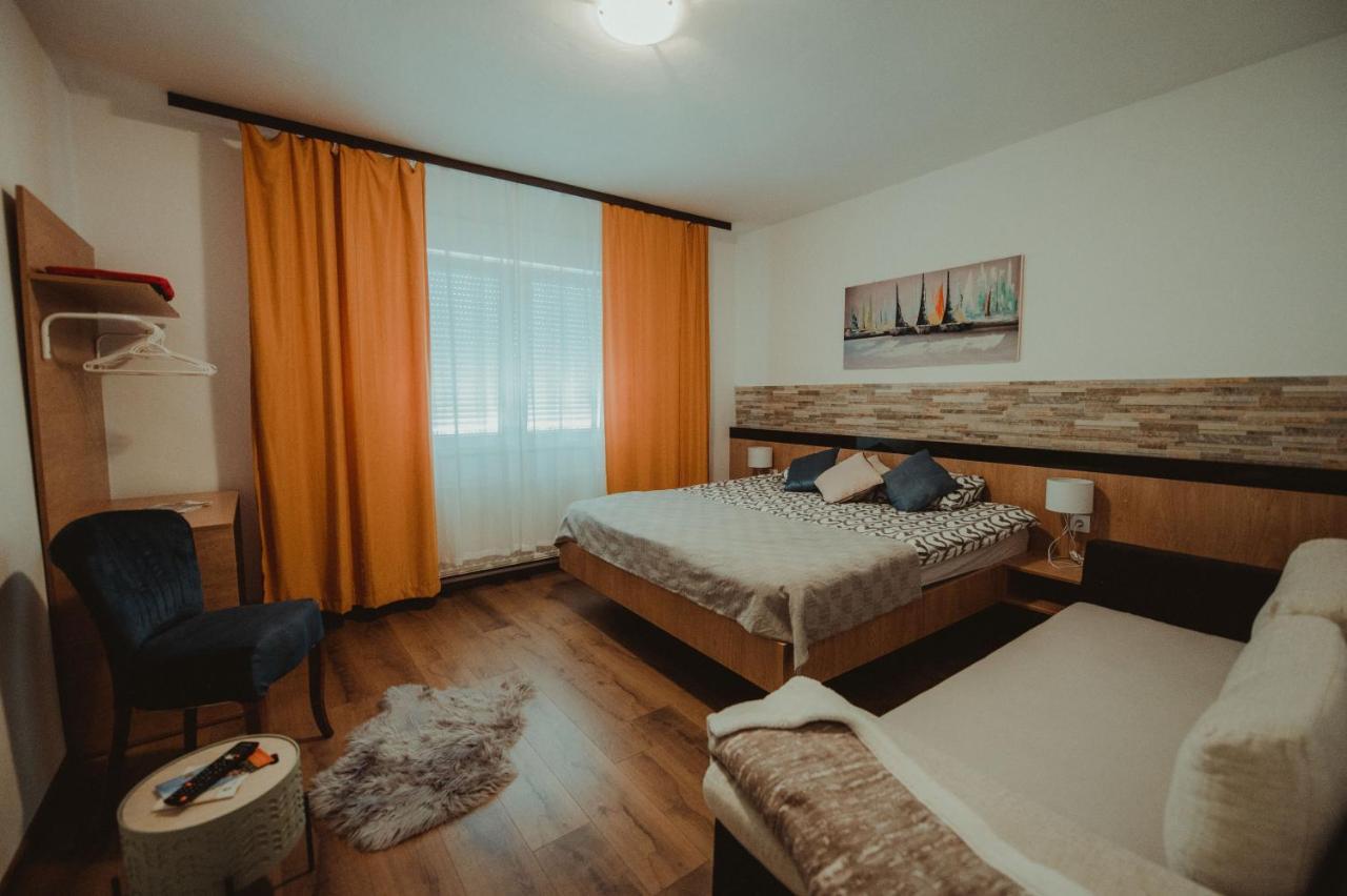 Apartman Lovric Джяково Экстерьер фото