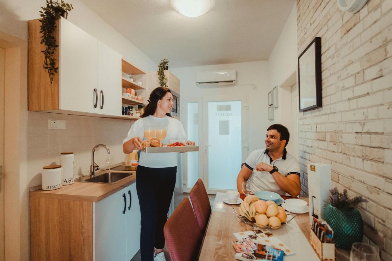 Apartman Lovric Джяково Экстерьер фото
